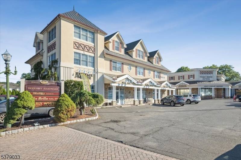 Berkeley Heights Twp., NJ 07922,515 Springfield Ave