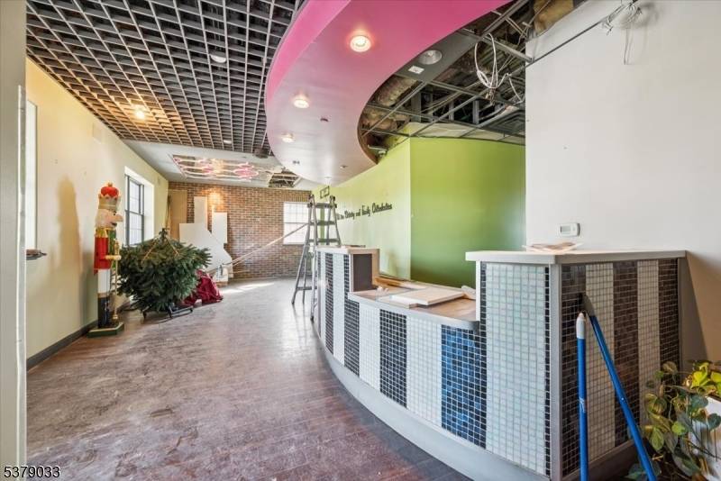 Berkeley Heights Twp., NJ 07922,515 Springfield Ave