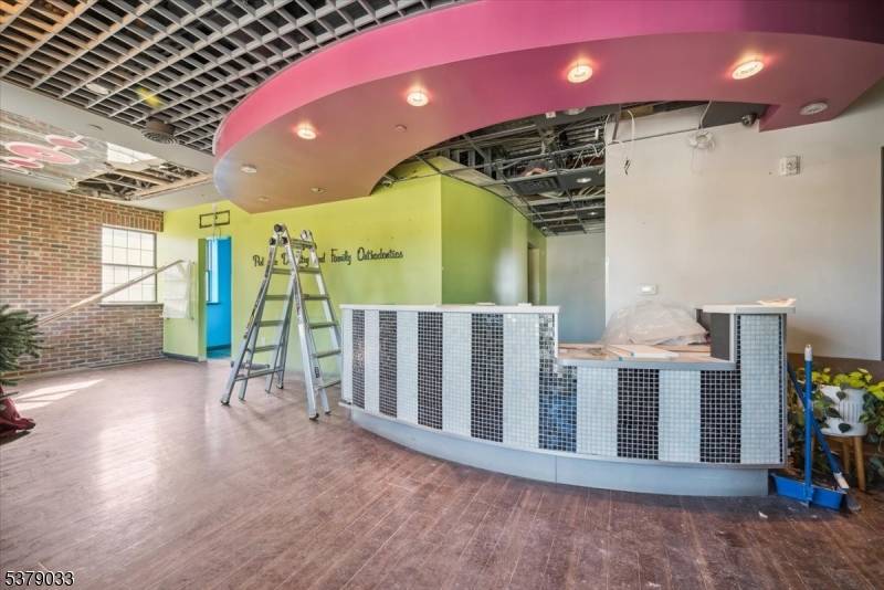 Berkeley Heights Twp., NJ 07922,515 Springfield Ave