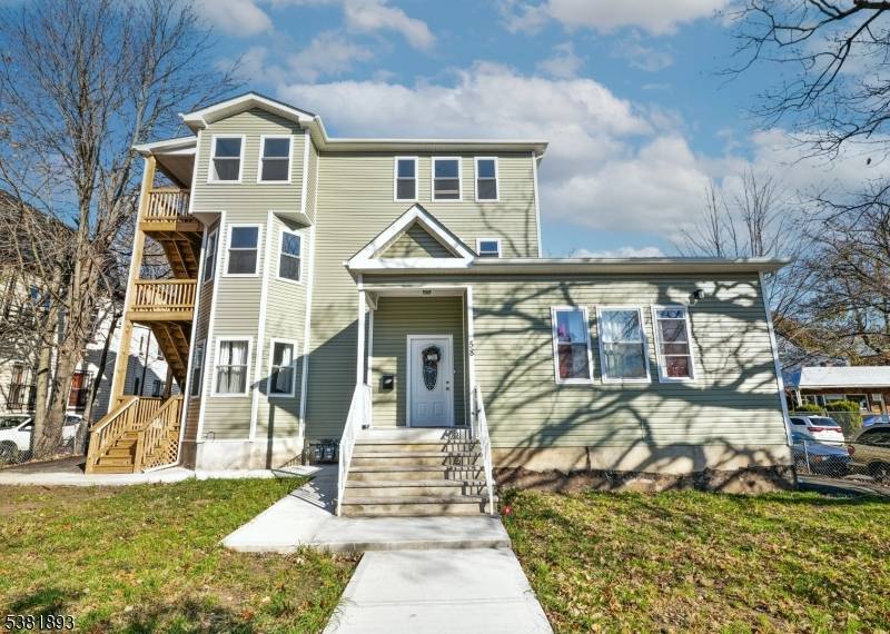 East Orange City, NJ 07017,58 Park Ave