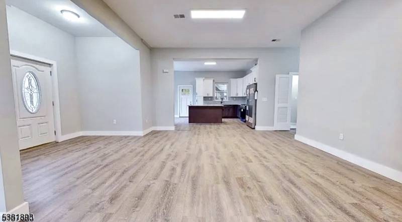 East Orange City, NJ 07017,58 Park Ave