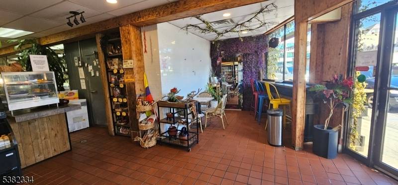 Clifton City, NJ 07011,1295 Main Ave