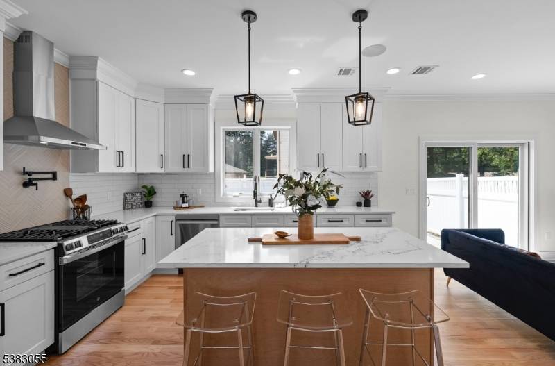 Clifton City, NJ 07013,135A La Salle Ave