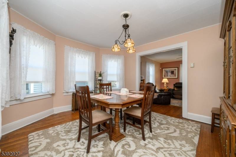 Dunellen Boro, NJ 08812,314 Mountainview Ter