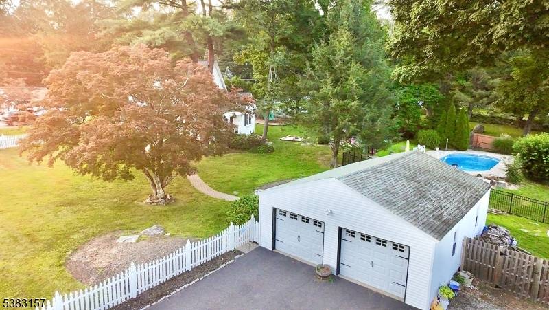 Stanhope Boro, NJ 07874,49 Brooklyn Rd