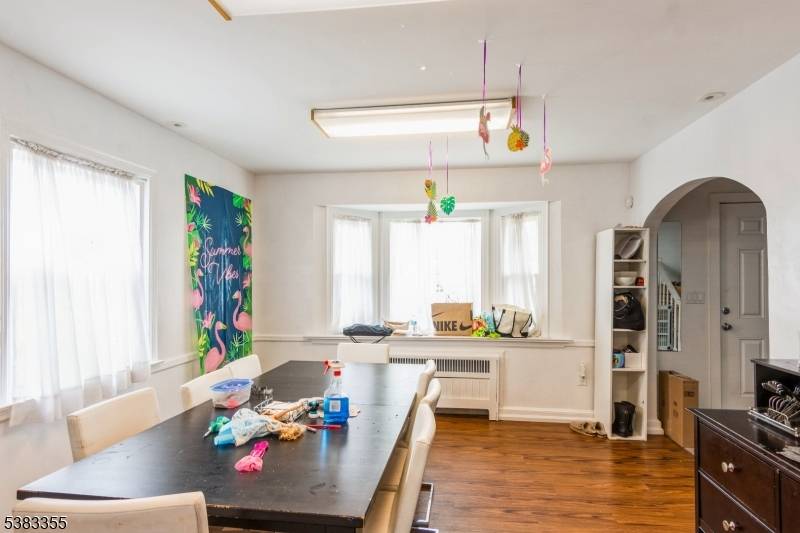 Springfield Twp., NJ 07081,262 Mountain Ave