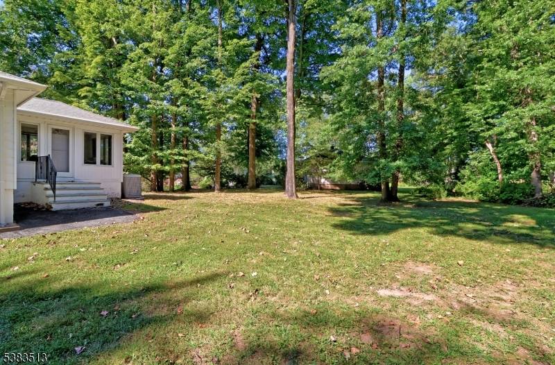 East Hanover Twp., NJ 07936,32 Ridge Dr