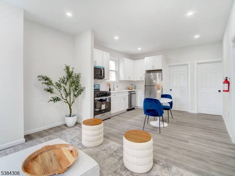 City Of Orange Twp., NJ 07050,191 Matthew St