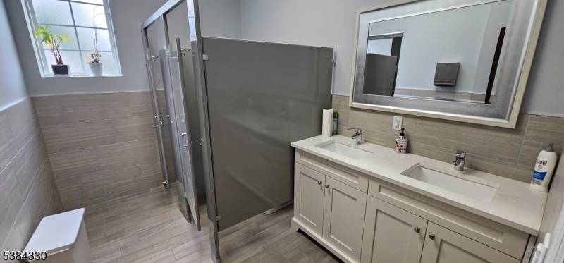 East Hanover Twp., NJ 07936,435 Ridgedale Ave