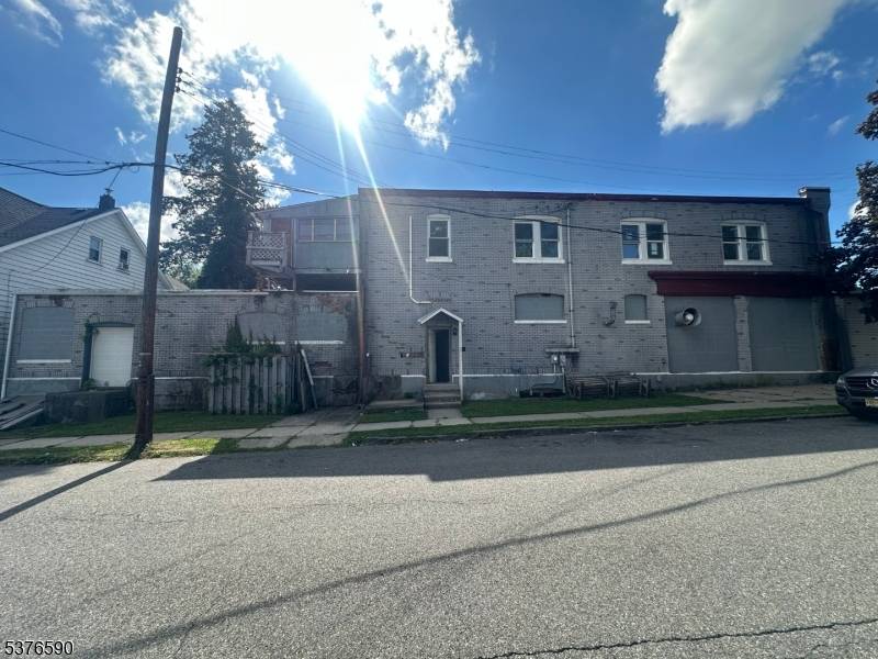 Phillipsburg Town, NJ 08865,105 Filmore St