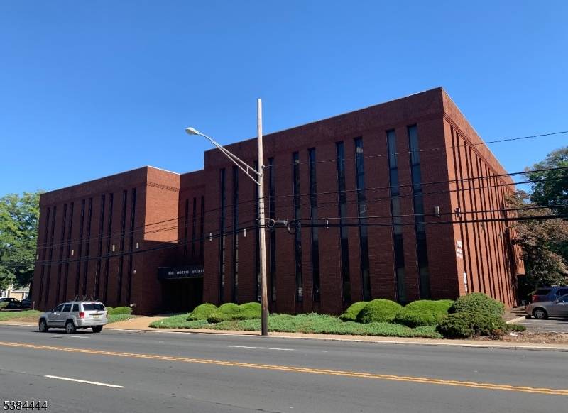 Springfield Twp., NJ 07081,100 Morris Ave