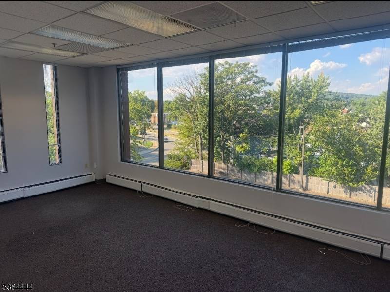 Springfield Twp., NJ 07081,100 Morris Ave