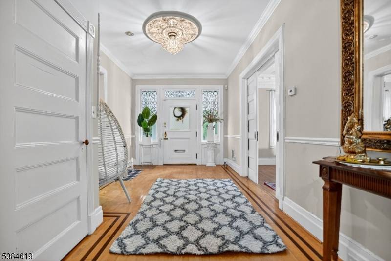 Englewood City, NJ 07631,285 Maple St