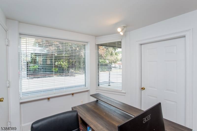 Lambertville City, NJ 08530,63 Coryell St