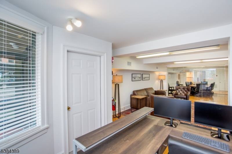 Lambertville City, NJ 08530,63 Coryell St