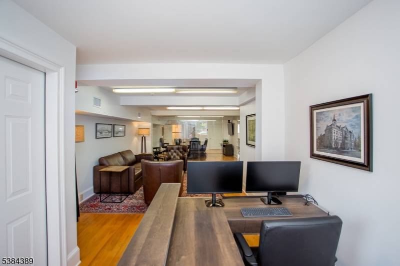 Lambertville City, NJ 08530,63 Coryell St