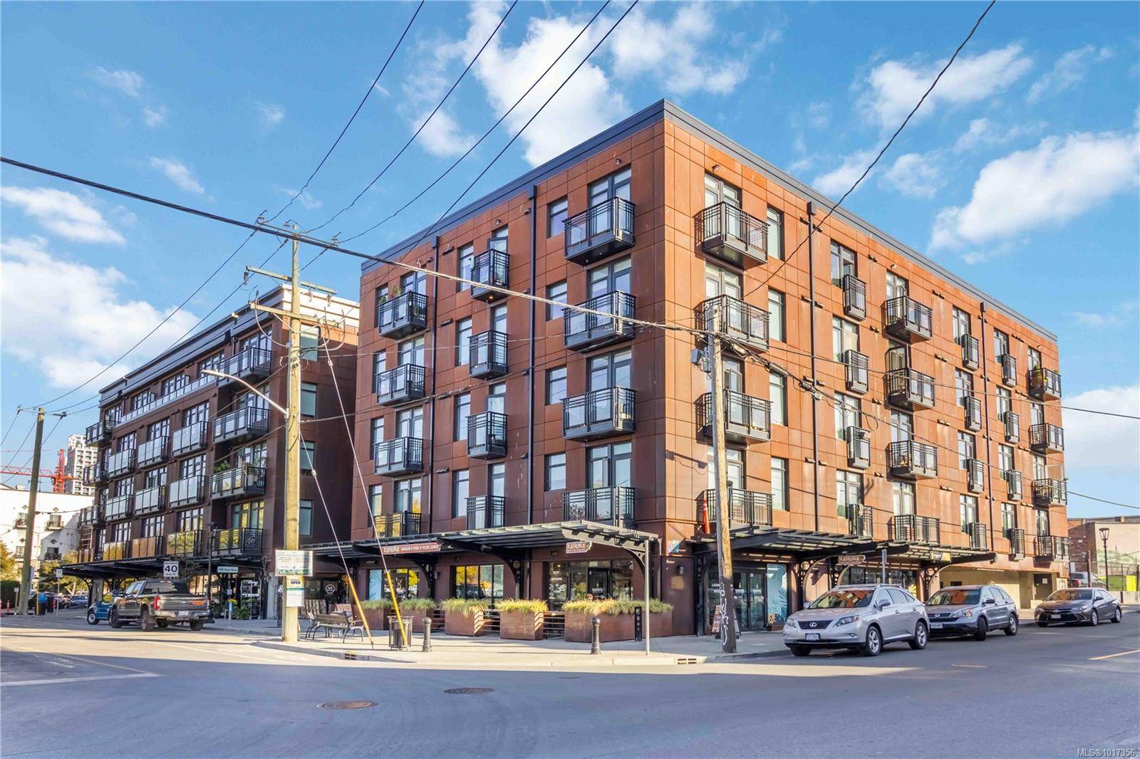 Victoria, BC V8T 0C8,515 Chatham St #522