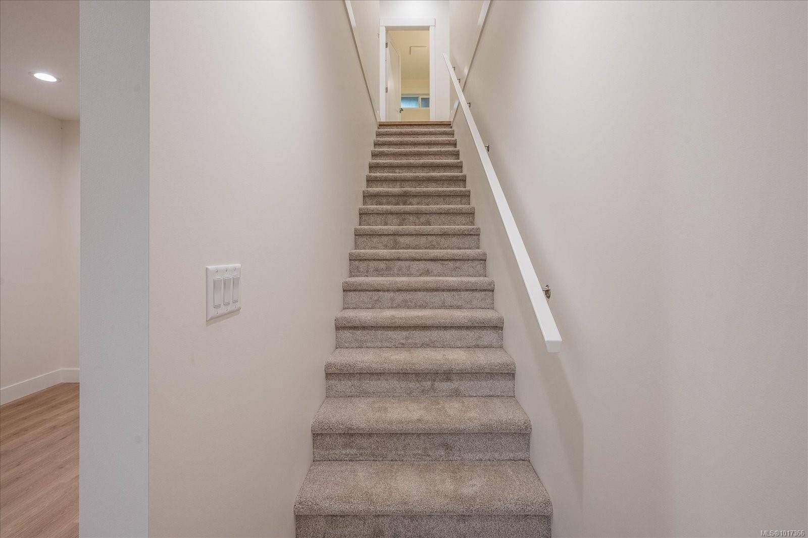 Nanaimo, BC V9T 0M6,4556 Suncrest Rd