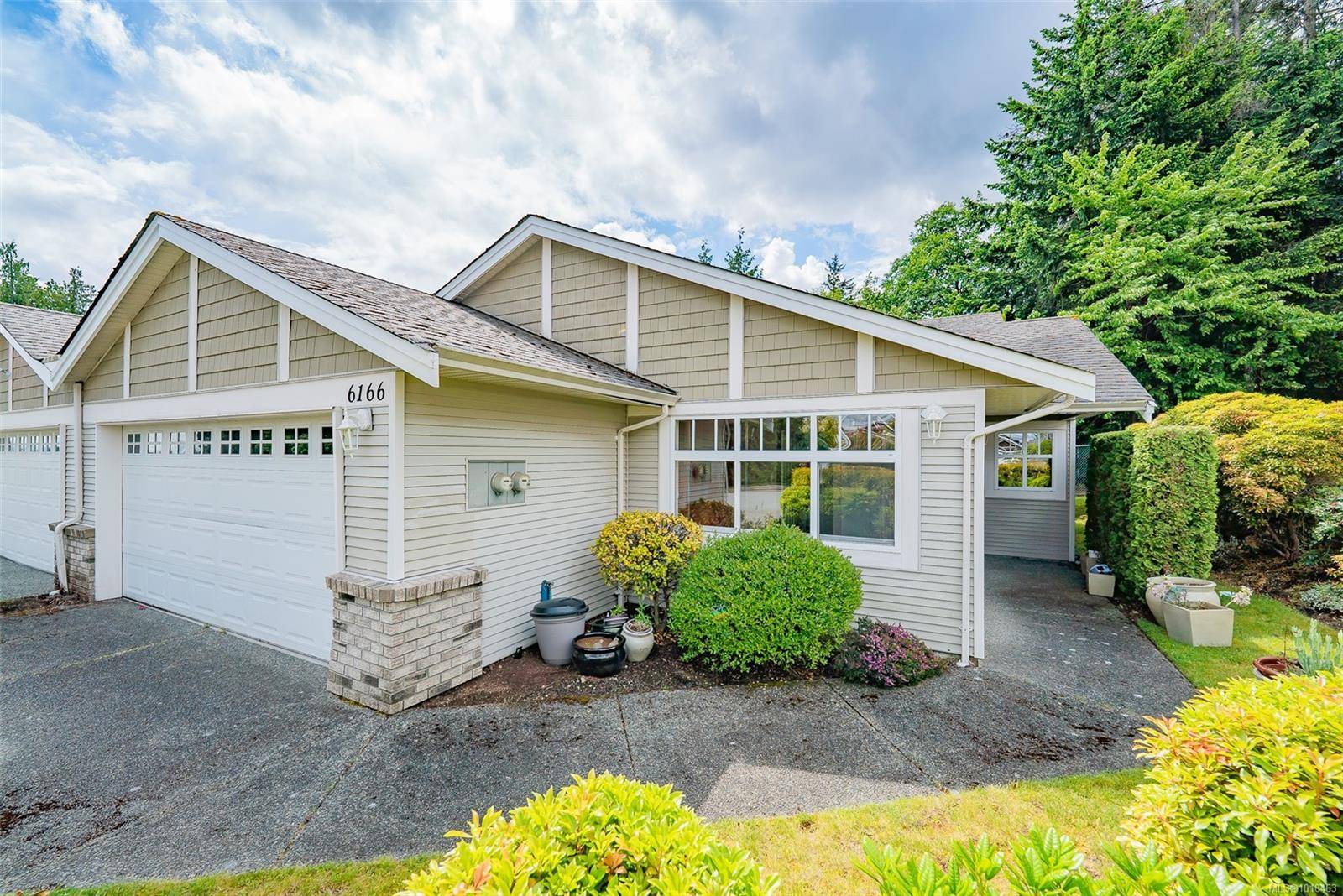 Nanaimo, BC V9V 1V1,6166 Delray Pl