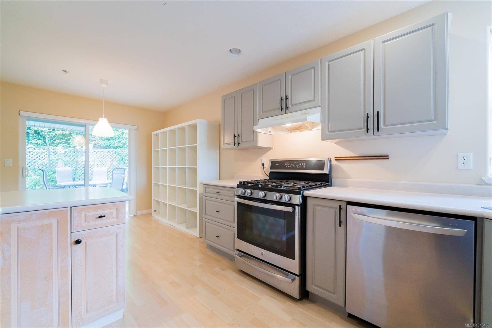 Nanaimo, BC V9V 1V1,6166 Delray Pl