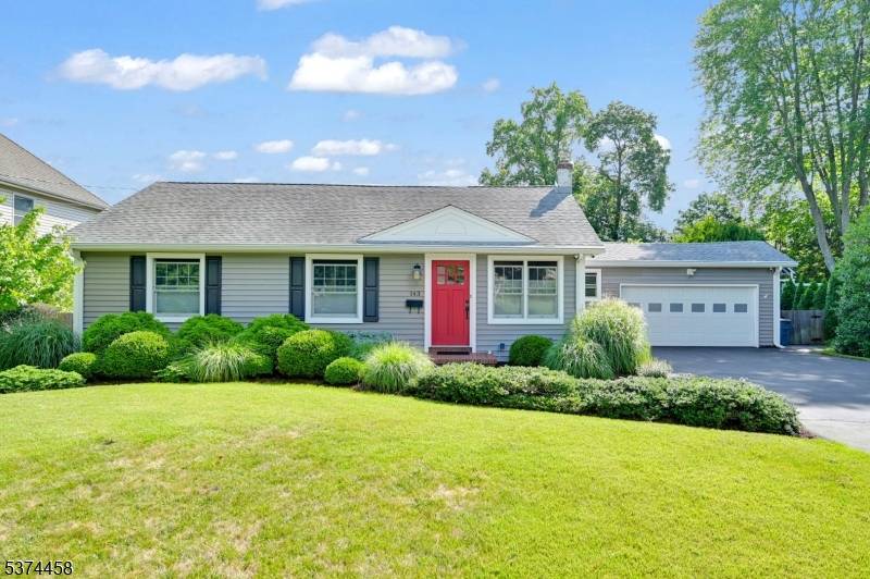 Glen Rock Boro, NJ 07452,143 Delmar Ave