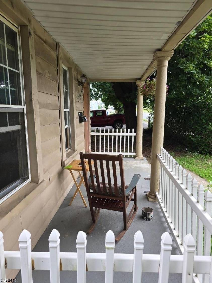 Phillipsburg Town, NJ 08865,499 Center St