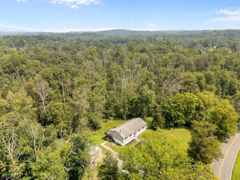 Allamuchy Twp., NJ 07838,411 Shades Of Death Rd