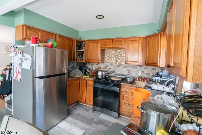 Middlesex Boro, NJ 08846,116 Greene Ave