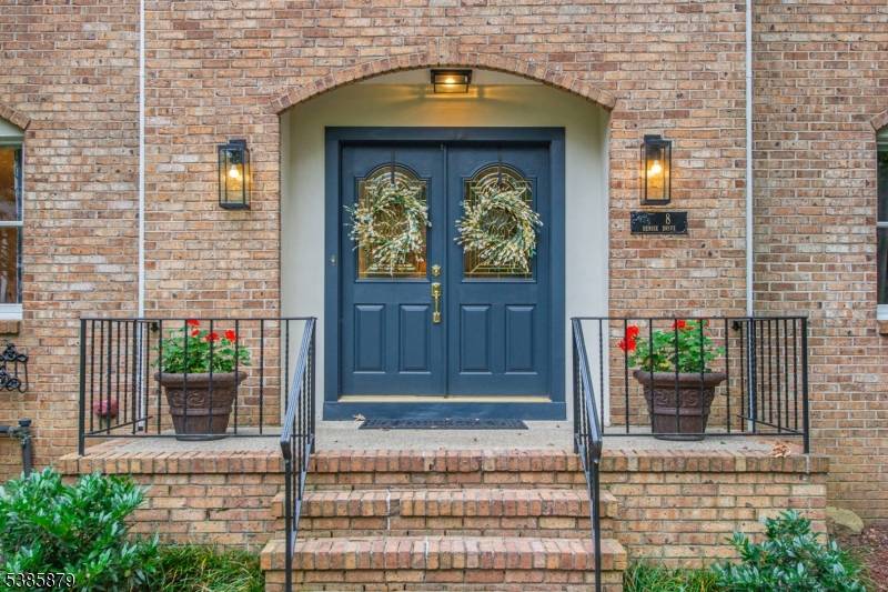 Kinnelon Boro, NJ 07405,8 Denise Dr