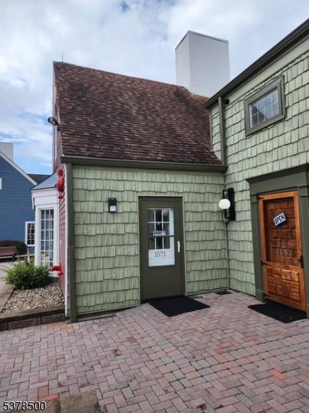 Allamuchy Twp., NJ 07840,1571 Route 517 Panther V Mall