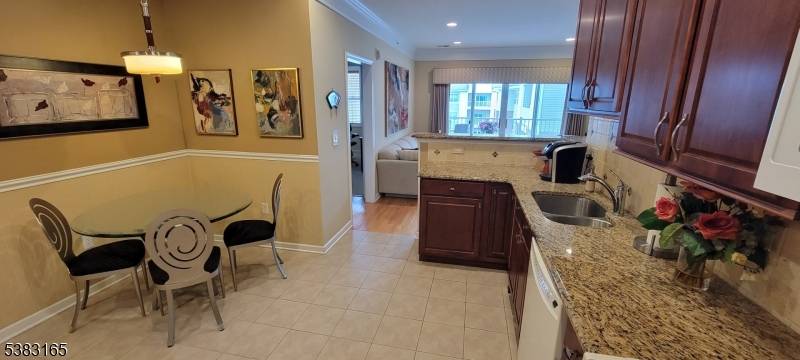 Wanaque Boro, NJ 07465,7414 Warrens Way #414