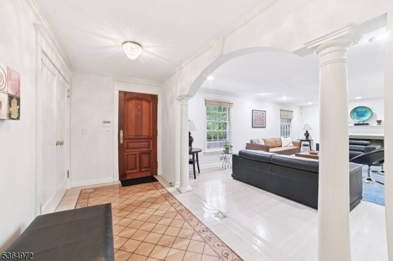 Millburn Twp., NJ 07078,87 Addison Dr