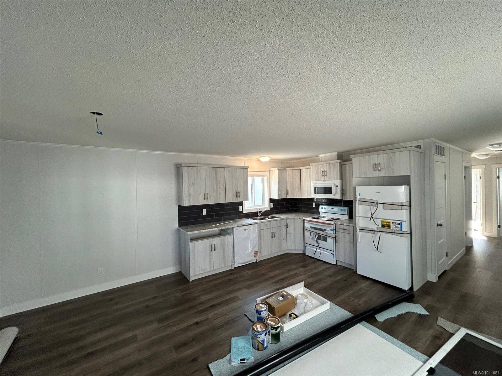 Ucluelet, BC V0R 3A0,731 Marine Dr #29