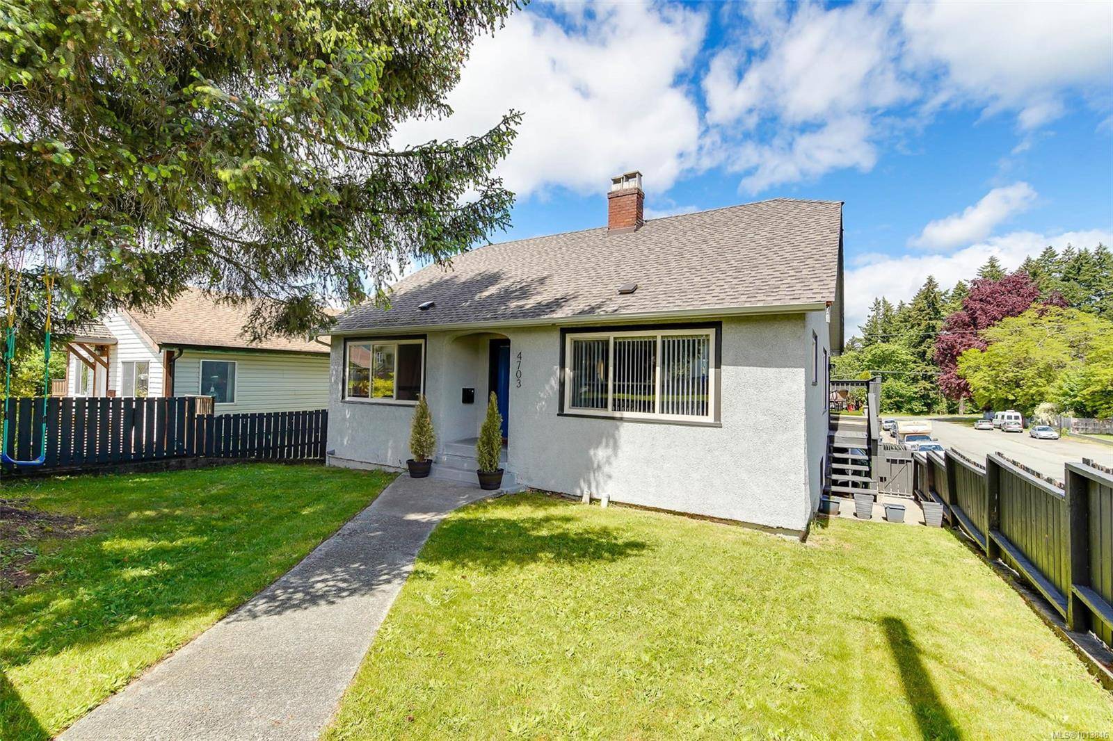 Port Alberni, BC V9Y 3E8,4703 Strathern St