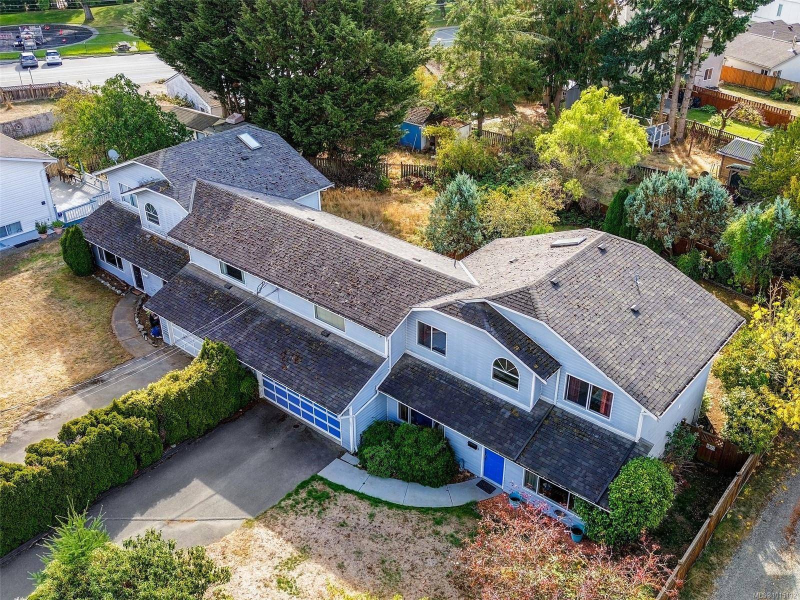 Langford, BC V9B 2Y6,1033 Goldstream Ave