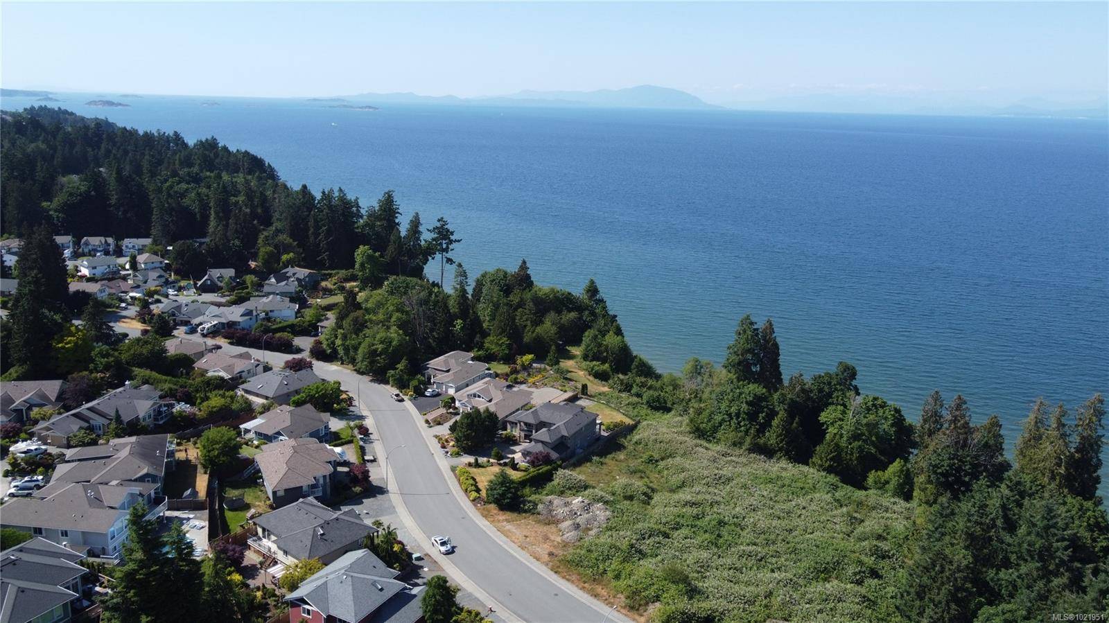 Nanaimo, BC V9V 1G1,6069 Breonna Dr