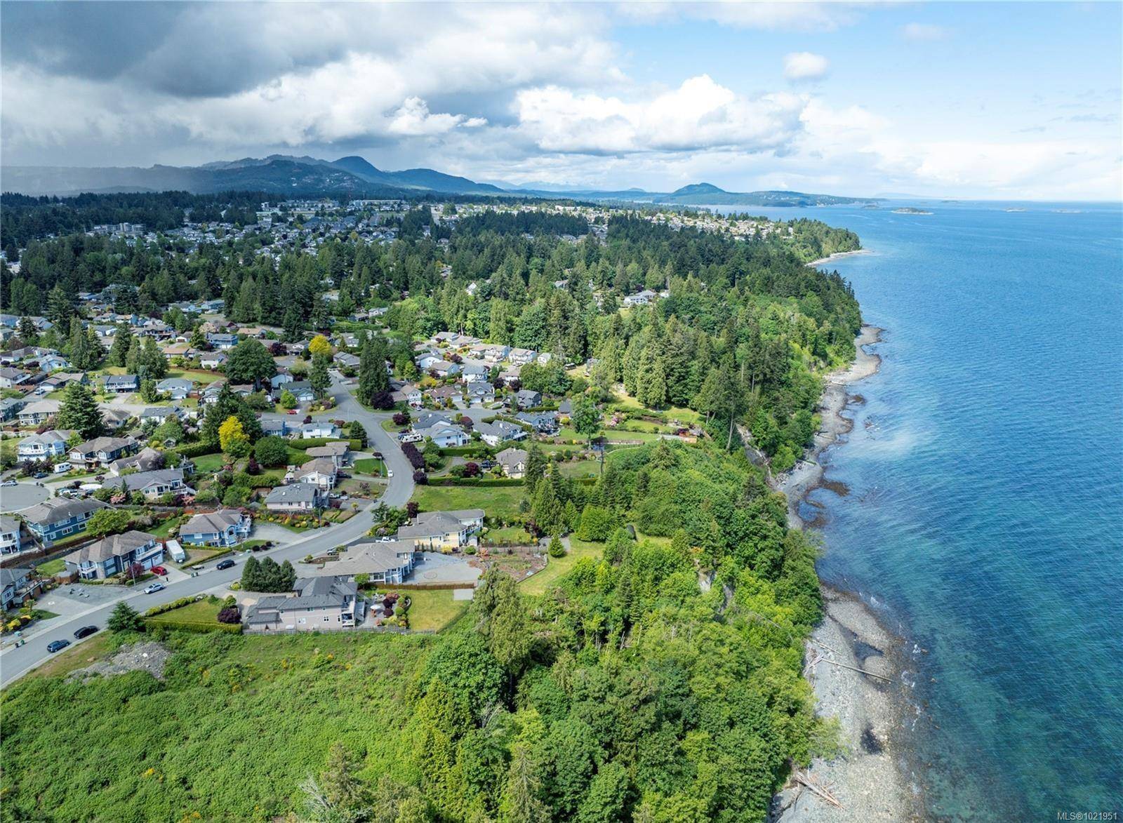 Nanaimo, BC V9V 1G1,6069 Breonna Dr