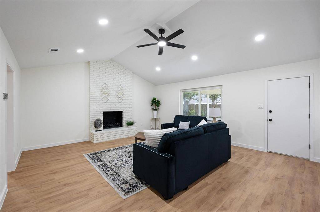 Fort Worth, TX 76133,3605 Wayland Drive