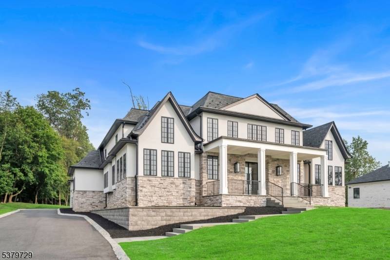 North Caldwell Boro, NJ 07006,12A Hamilton Drive West