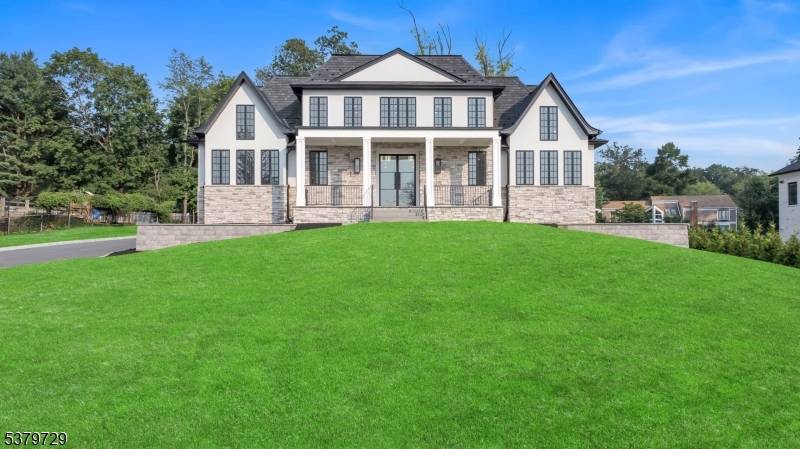 North Caldwell Boro, NJ 07006,12A Hamilton Drive West