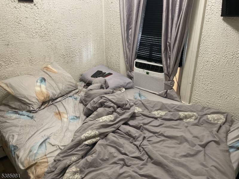 Paterson City, NJ 07522,63 Front St