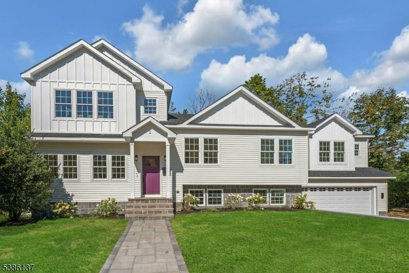 Summit City, NJ 07901,2 Rose Ln