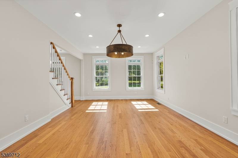 Madison Boro, NJ 07940,91 Woodland Rd