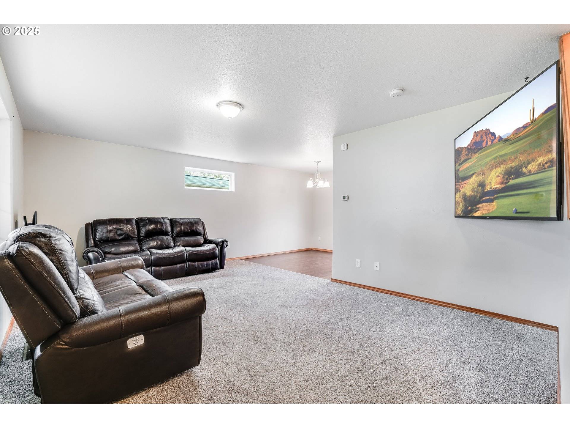 Newberg, OR 97132,461 E AIRPARK WAY