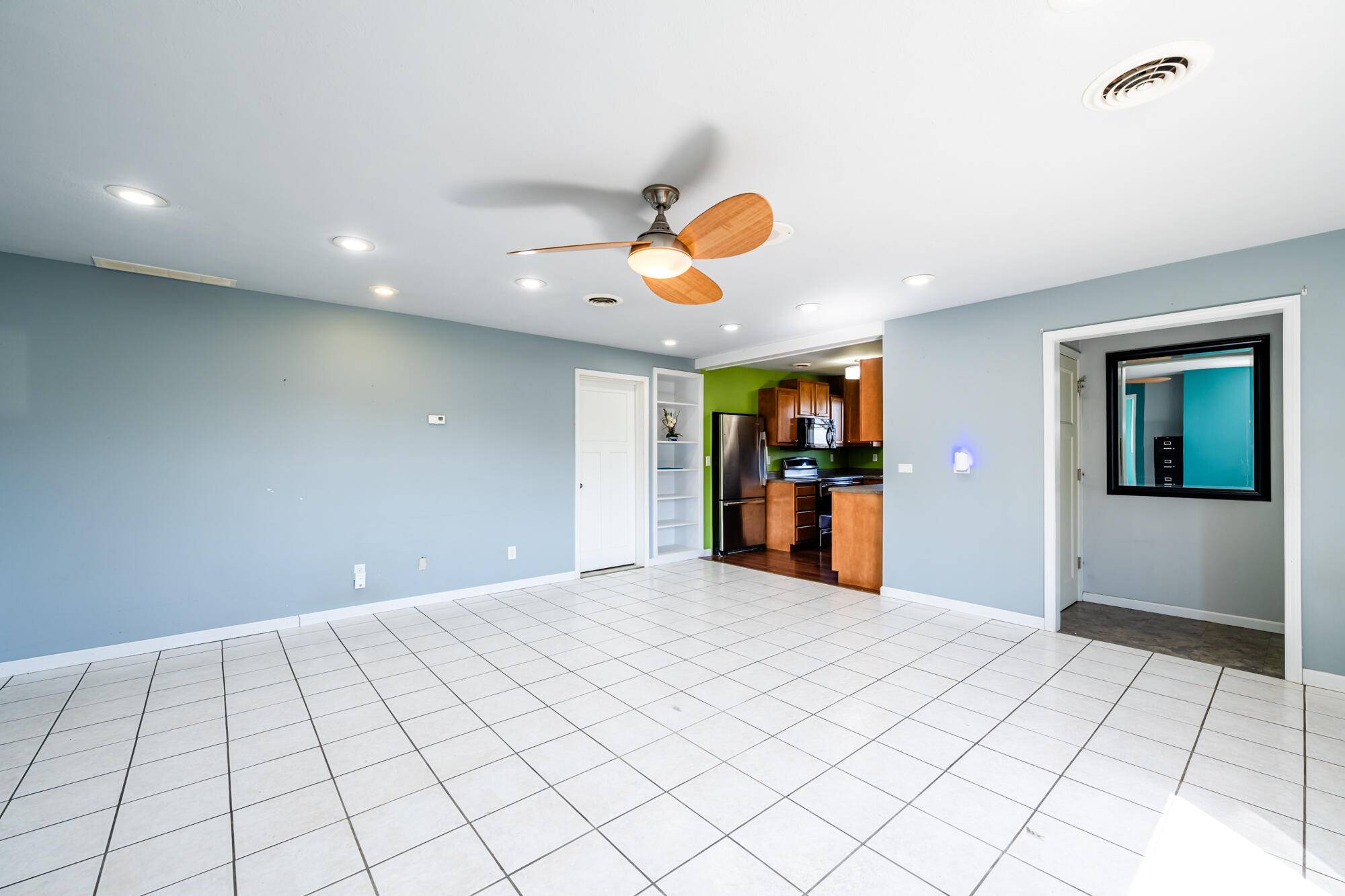 Watervliet, MI 49098,4875 N Watervliet RD