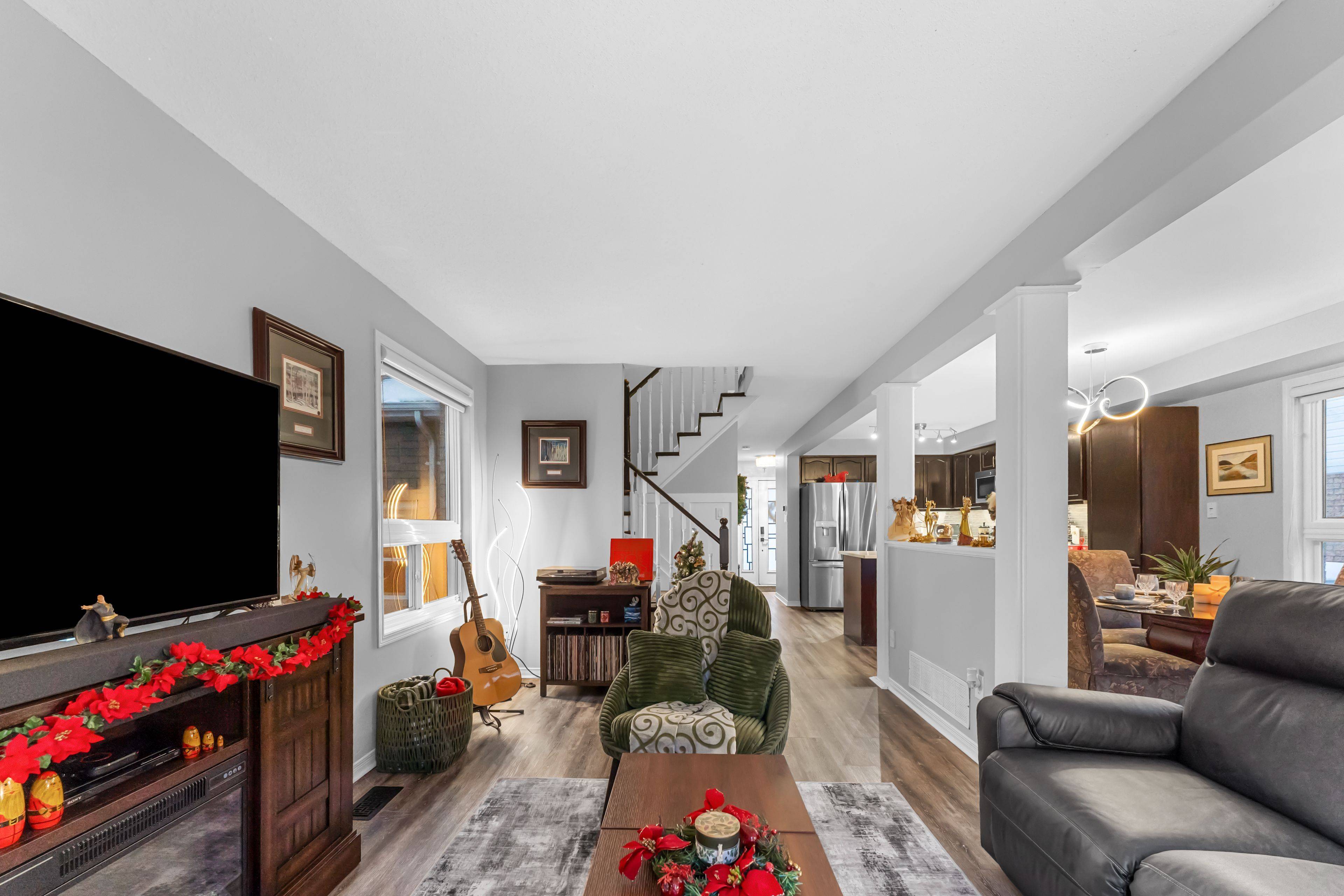 Oshawa, ON L1K 0B9,1720 Northfield AVE