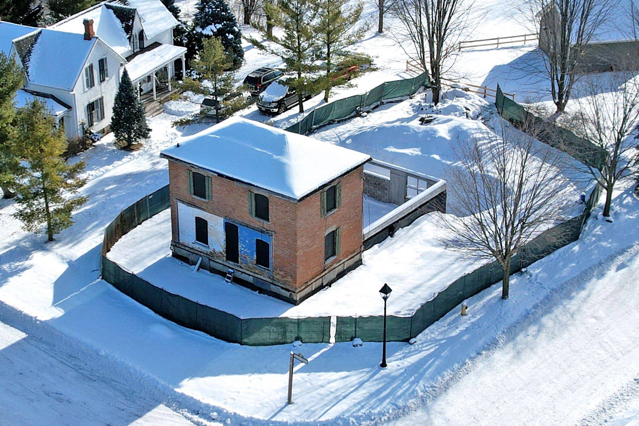 Markham, ON L6E 1A8,2 Alexander Hunter PL