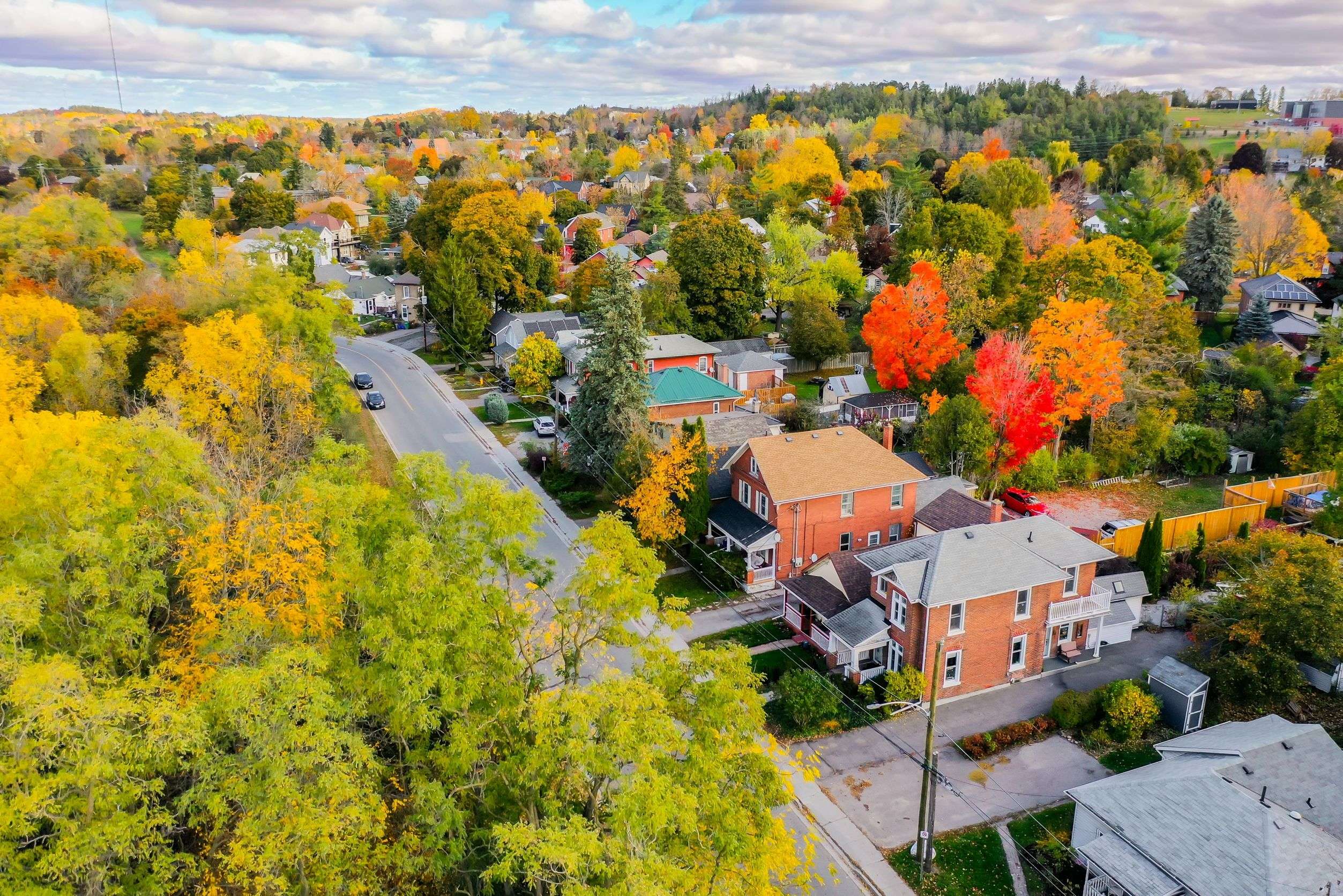 Peterborough, ON K9H 1T7,458 Driscoll TER