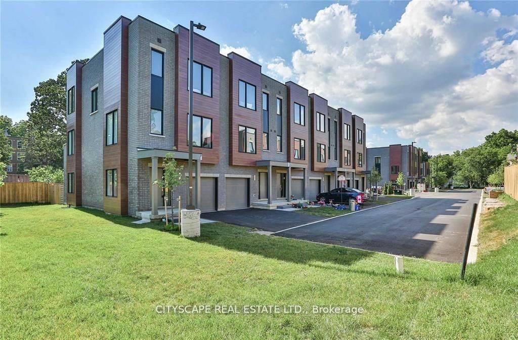 Cambridge, ON N1R 0C1,107 Concession ST #6