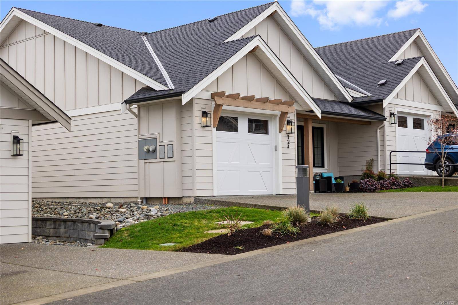 Courtenay, BC V9N 0H2,4098 Buckstone Rd #124